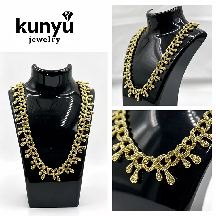 Diamond Look Kuuba kaelakee